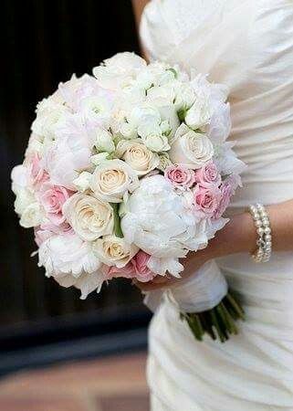 Quale bouquet vi piace in accostamento al tiffany?? - 5