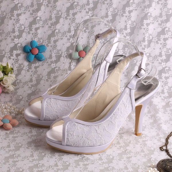tipica (o quasi) scarpa sposa