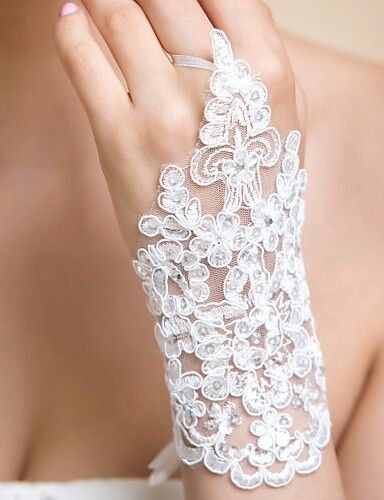 Chi di voi userá i guantini? - 1