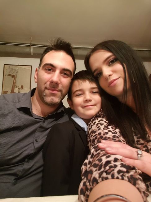 Postate una foto di voi due 👇 - 1