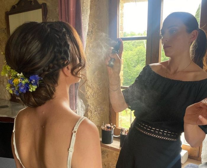 Acconciatura raccolta 8