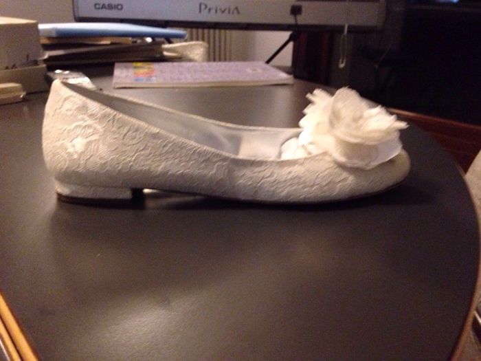 Le mie scarpe non bellissime ma super comode :) - 1