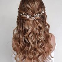 Acconciatura: raccolto, semiraccolto o sciolti? - 1