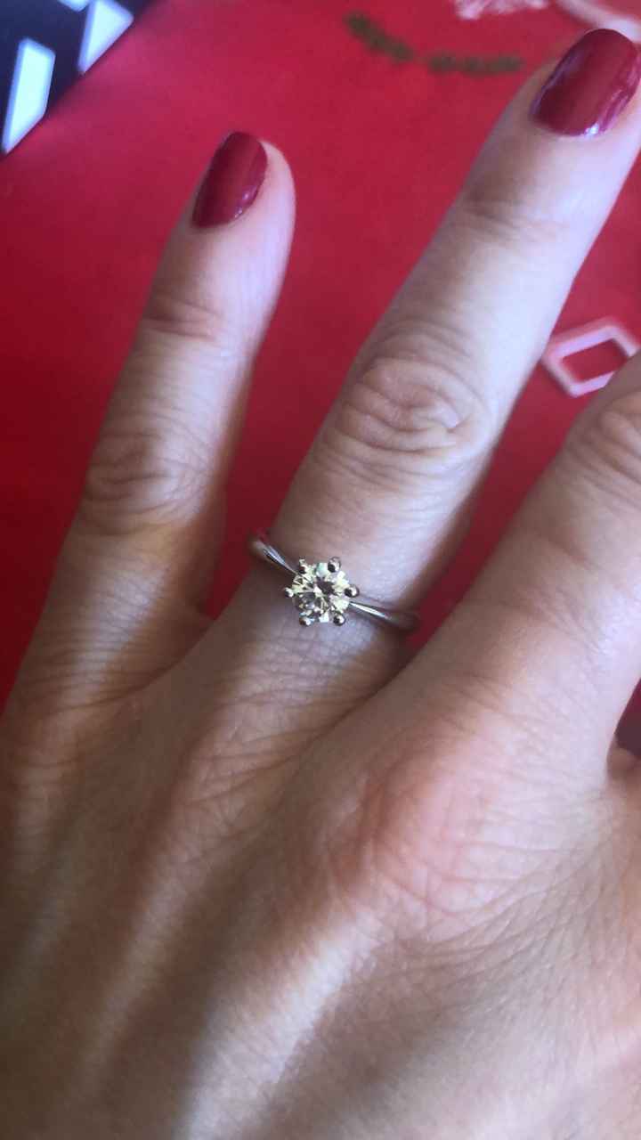 Il mio anello di fidanzamento - 1