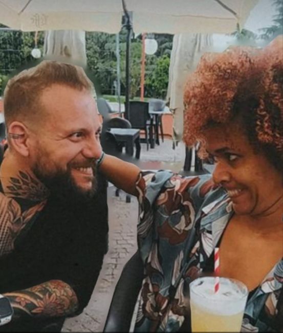 Vi va di mostrare una foto vostra foto insieme ? Ecco Noi ⬇️ - 1