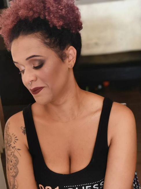 Truccatrice competente 3