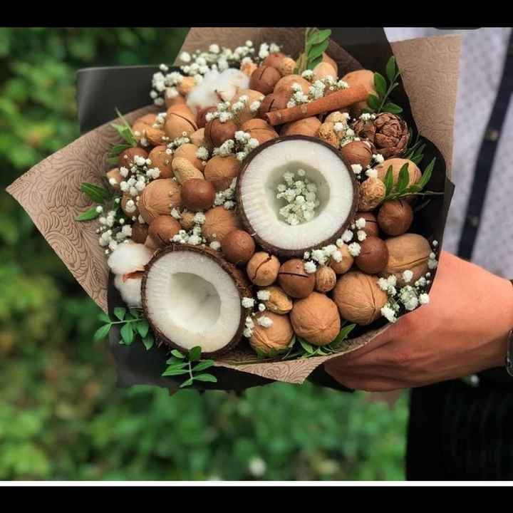 Centrotavola di fiori finti?? Si o no? - 1