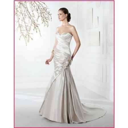abito fara sposa