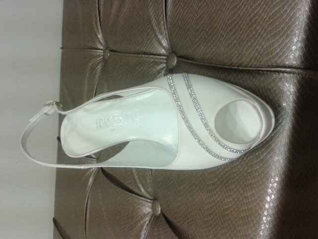 A - 139 trovate le scarpe!!! - 3