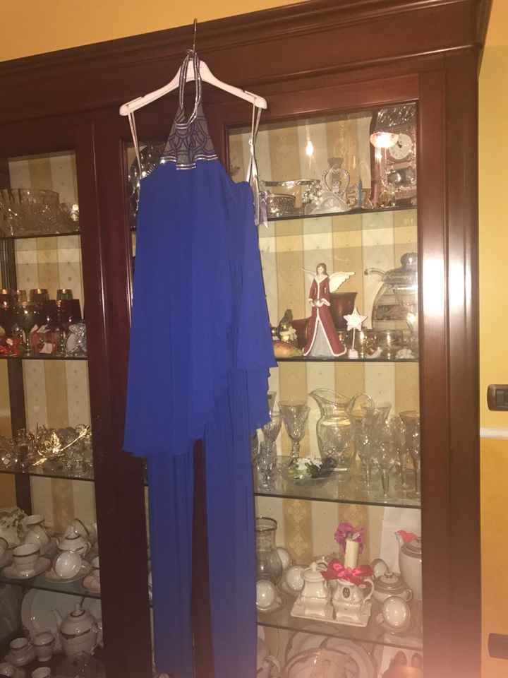 Ecco il vestito di mia sorella - 2