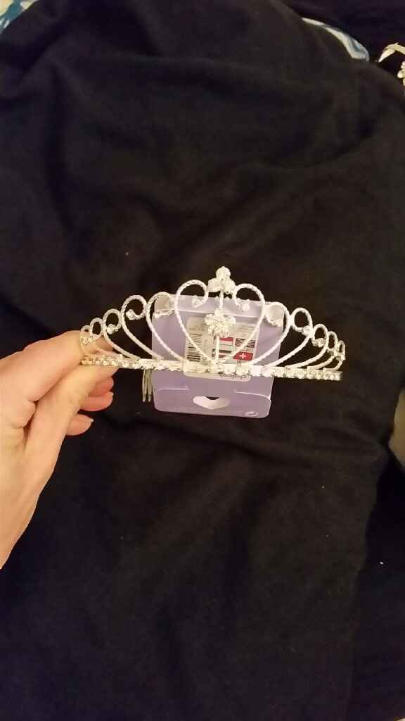 Tiara - 2