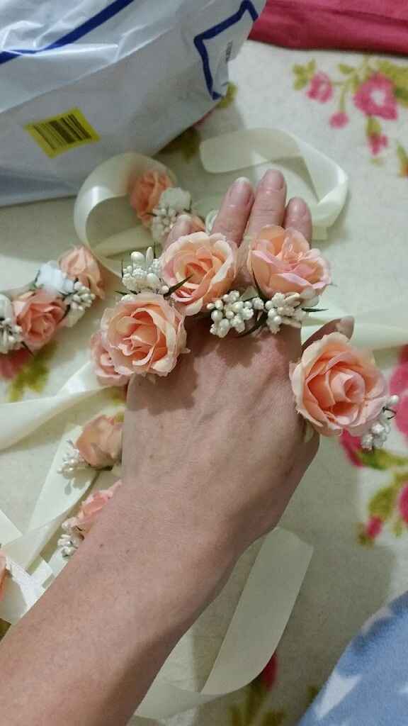 Boutonniere fiori finti - 1