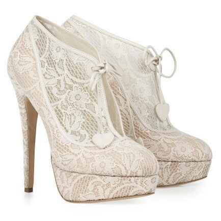 Trovate le scarpe a -104 ? - 1