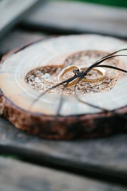 portafedi legno cuore