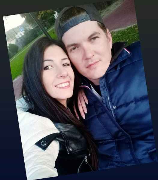 Postate una foto di voi due 👇 - 1