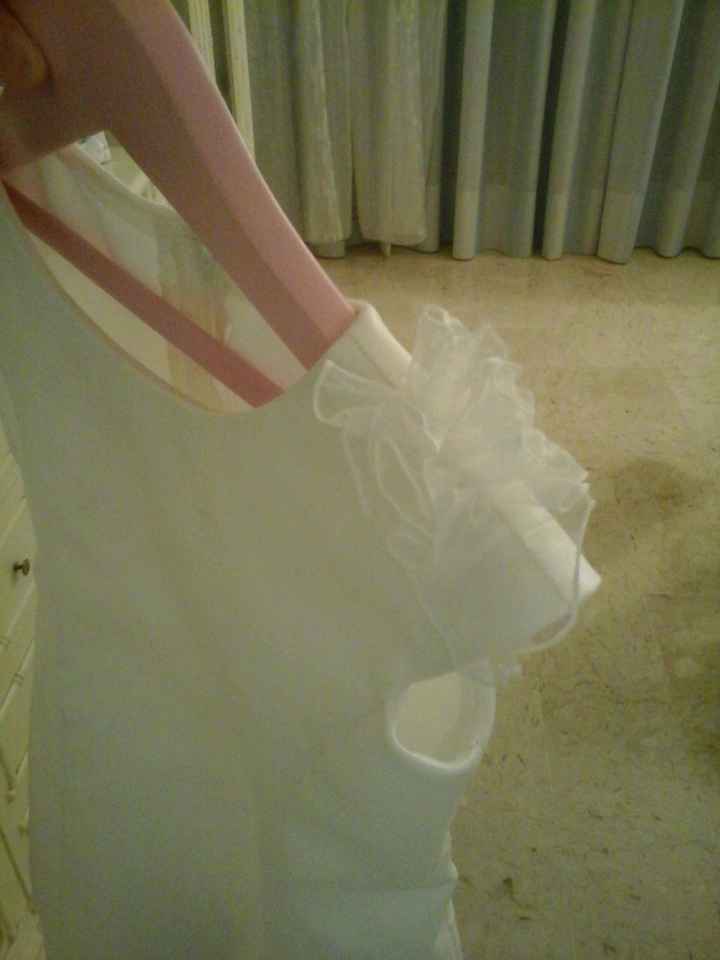 Vestito nipotina che porta le fedi.. - 2