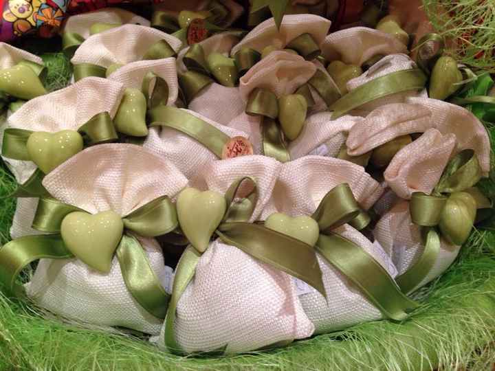 Bomboniere promessa appena ritiratee - 1