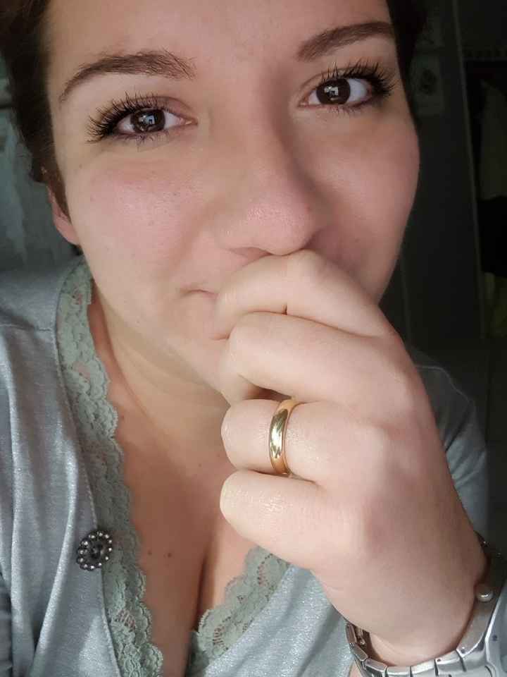 Fede e anello di fidanzamento abbinati - 2