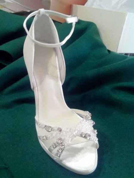 Quale modello di scarpe sposa Menbur, indossereste sotto il vostro abito? - 2
