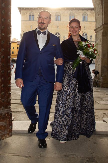 Entrata trionfale in comune.