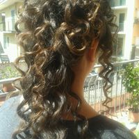 Acconciatura-problema capelli ricci-crespi-sciolti d'estate - 1