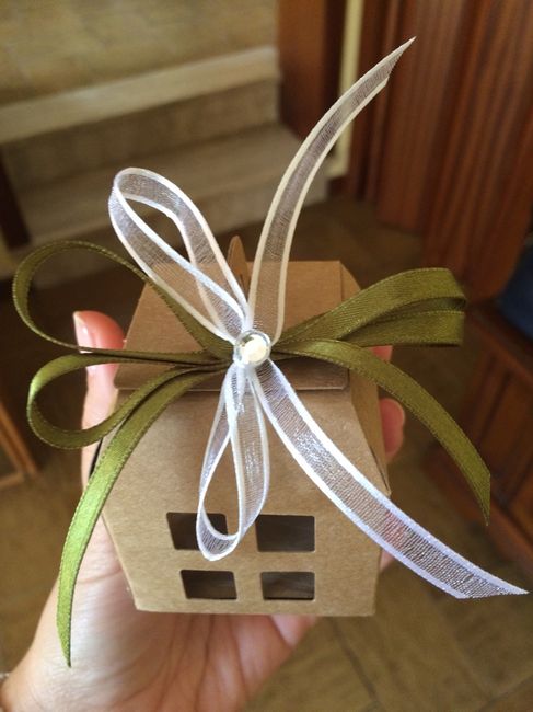 Sacchetti e confetti ai non invitati - 1