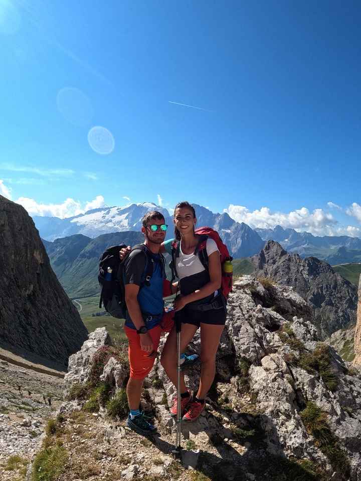 Postate una foto di voi due 👇 - 1