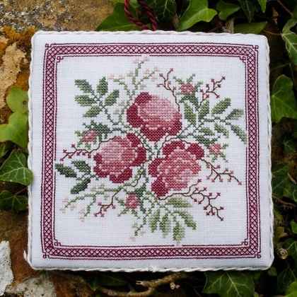 Portafedi in punto croce - 1