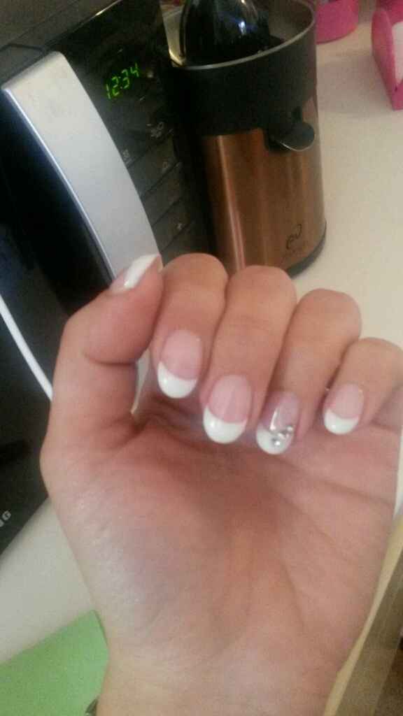 Unghie a mandorla - 1