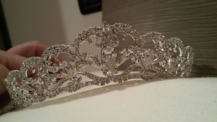 Indecisione tiara... - 1