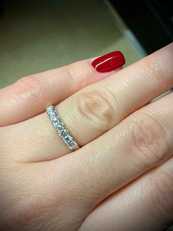 Come è il vostro anello di fidanzamento?? - 1