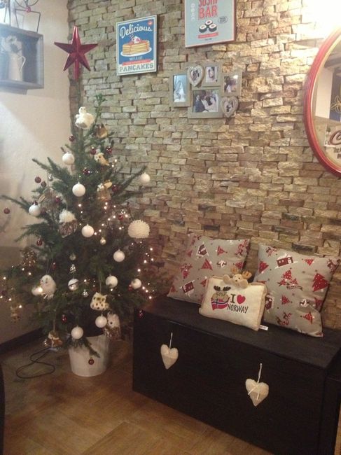 Il nostro primo albero e Natale a casa nostra  - 1