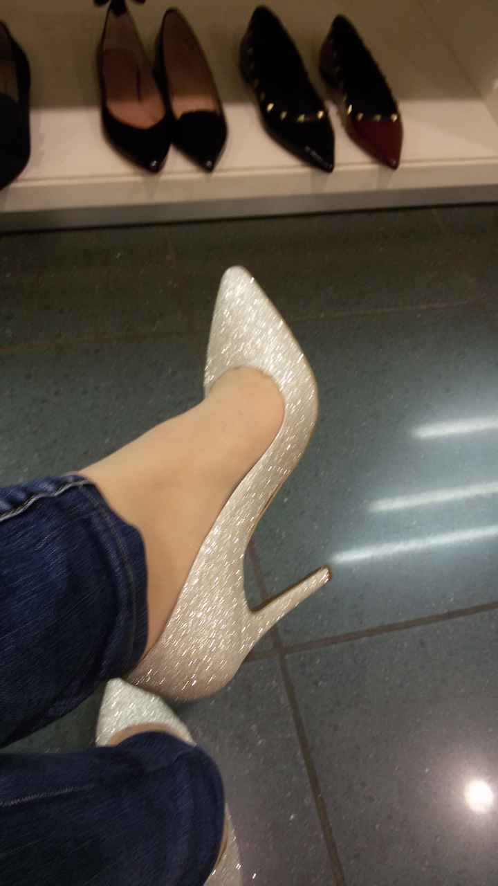 A.a.a cercasi decoltè glitterati ! - 1