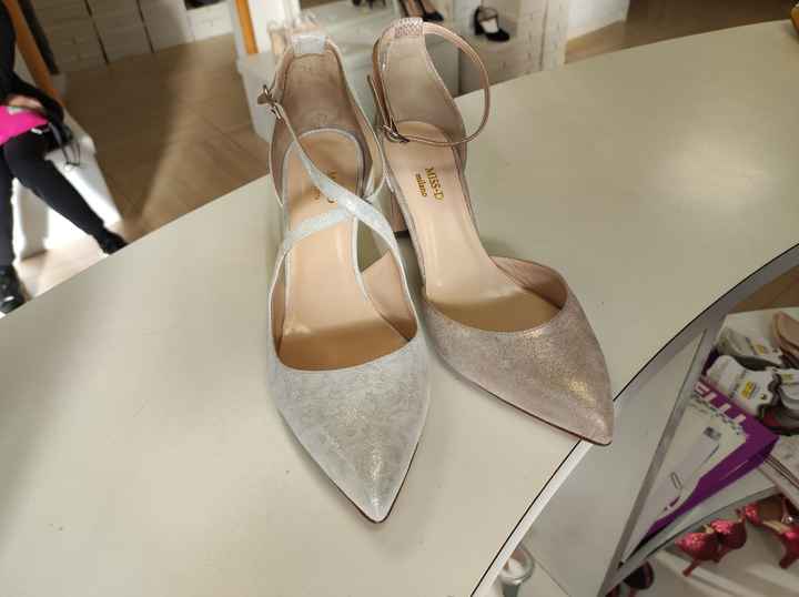 Foto delle vostre scarpe colorate da sposa! - 1