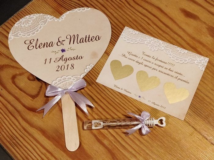 Ventagli, bolle e gratta e vinci - 1