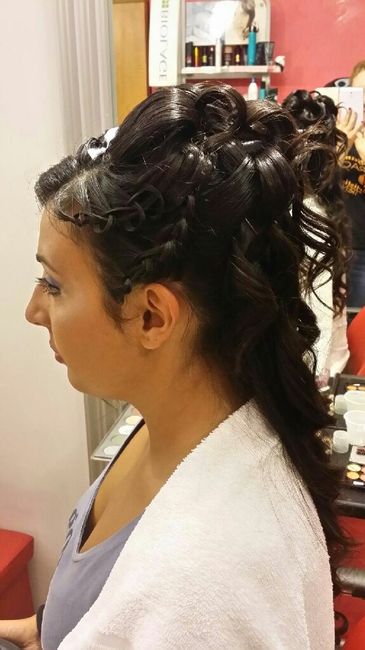 Acconciatura e trucco - 3