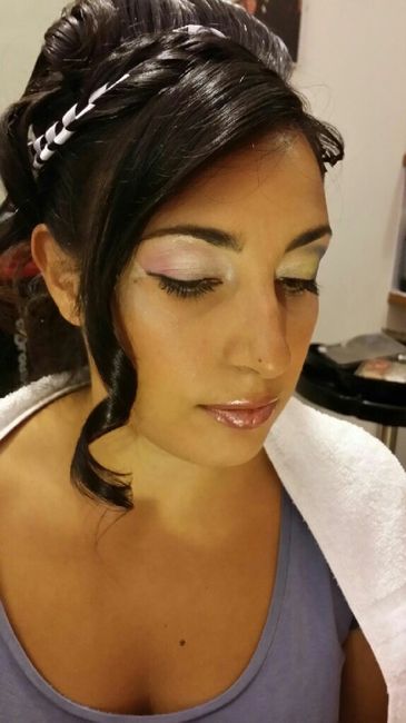 Acconciatura e trucco - 4