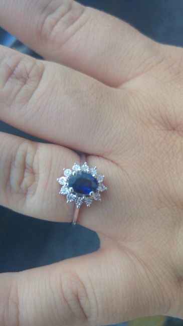 Com'è il vostro anello di fidanzamento? 15