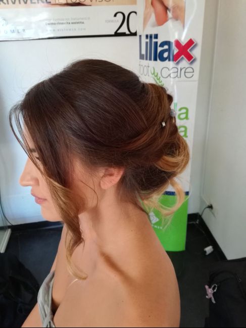 Consiglio acconciatura 😅 - 2