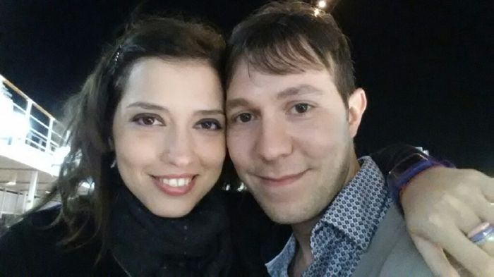 La prima foto di voi due da fidanzati - 1