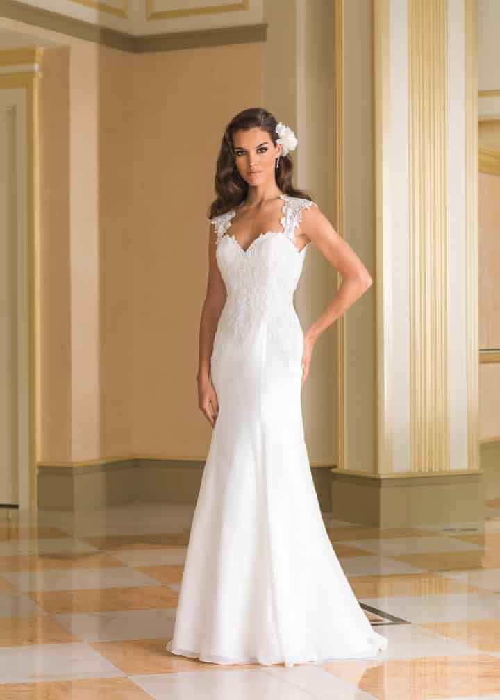  Il vostro abito! - 1