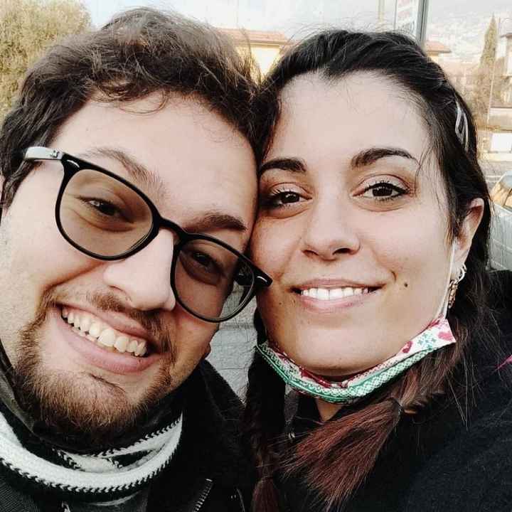 Postate una foto di voi due 👇 - 1