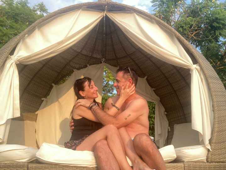 Postate una foto di voi due 👇 - 1