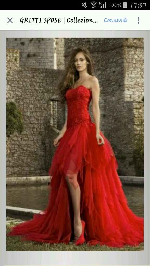 Abito rosso per la Sposa . - 1
