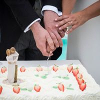 Cake topper