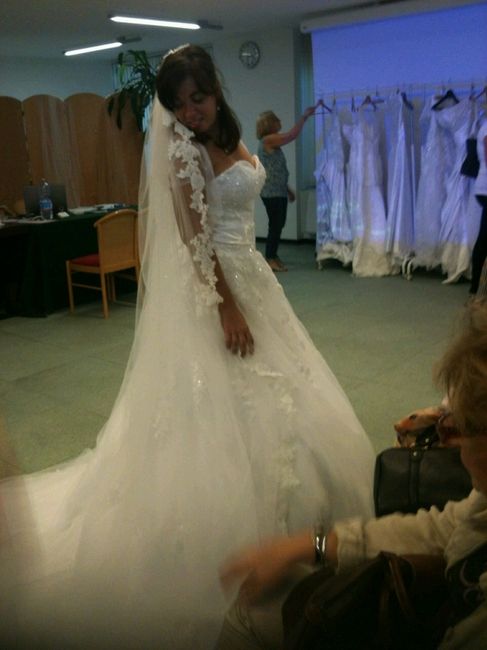 Questo é il mio abito e il vostro??? postate le foto!!!! - 1