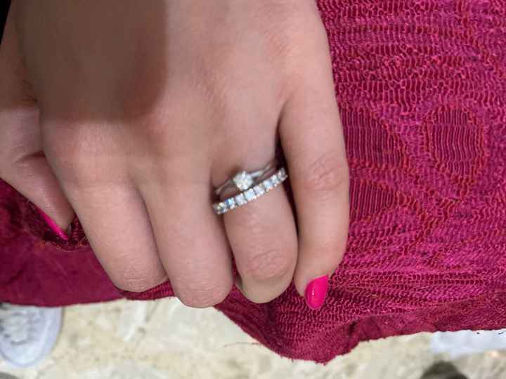 Come è il vostro anello di fidanzamento?? - 1