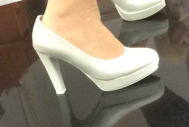 Panico da scarpe - 1