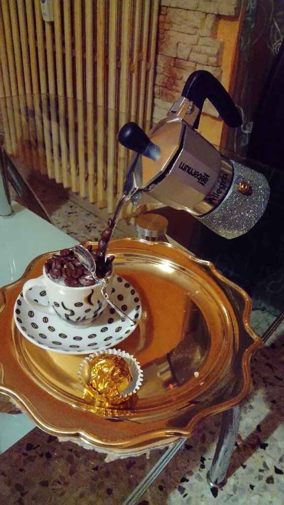  La caffettiera sospesa.. Come chiederlo alla testimone - 1