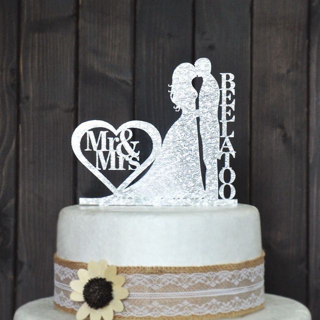 cake topper 